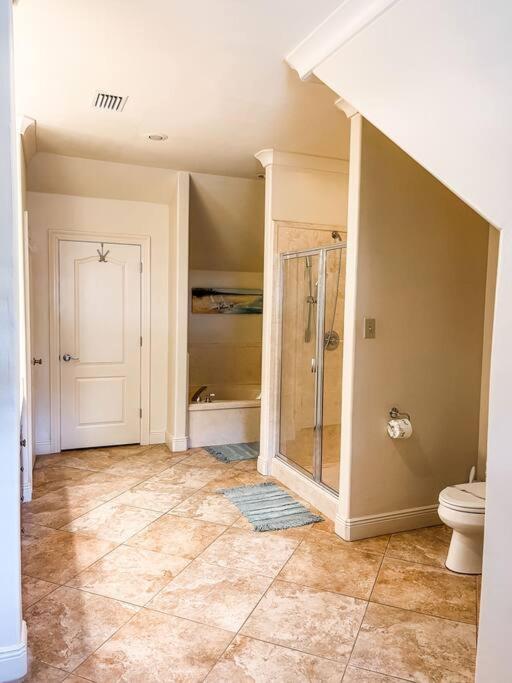 Pet Friendly Tranquil Cottage With Fire-Pit And Seasonal Hot Tub Sept-March Minutes To Beaches ドーフィン・アイランド エクステリア 写真